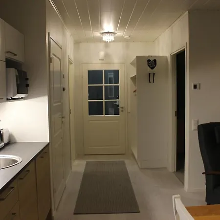 Majoituspalvelu Nurmi Oksapolku 2 A Deluxe Huoneisto 60m3 * Raahe